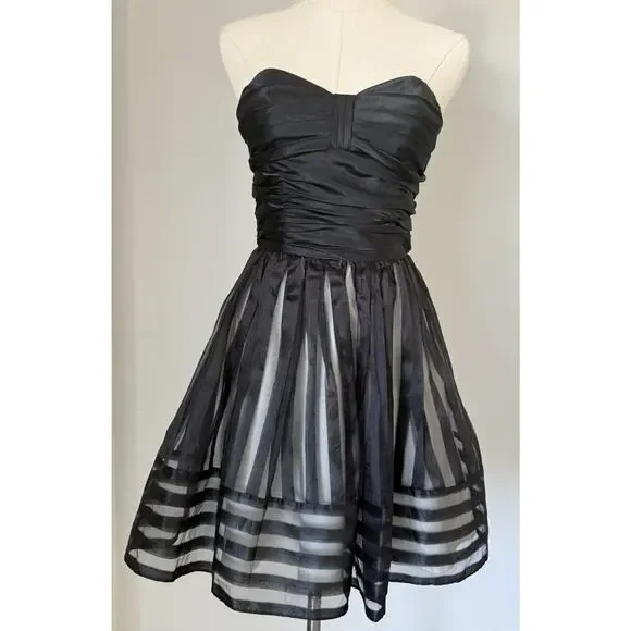 Betsy Johnson Rouched Corset, Fit And Flare Black Babydoll Dress Size 4 - Picture 2 of 16